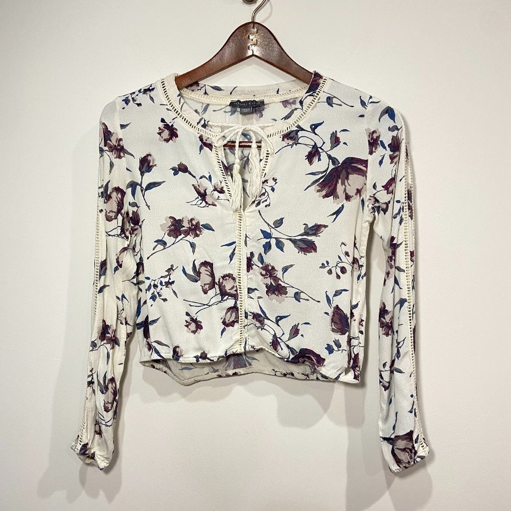 Kendall & Kylie White Long Sleeve Purple Floral Crop Top Size XS